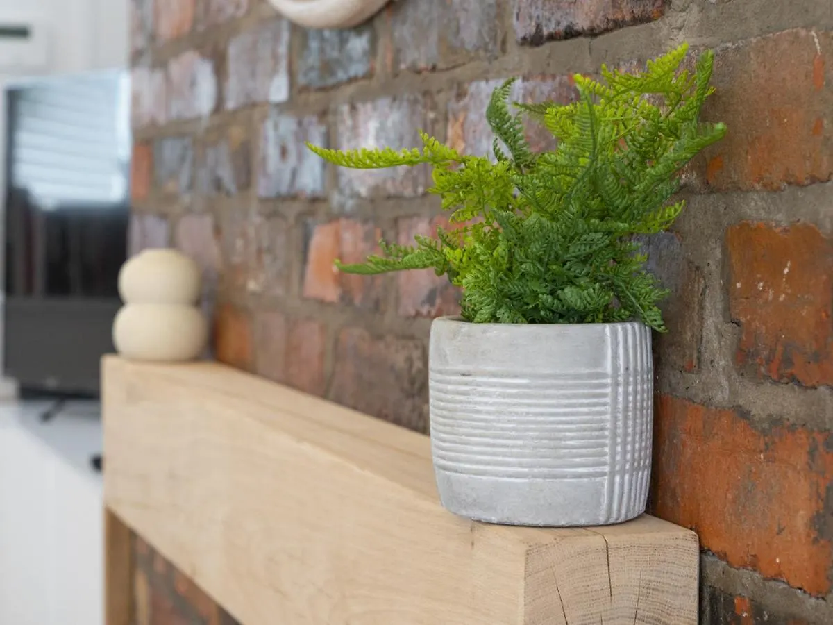 Pass The Keys Rathcool Gorgeous Terrace With Outdoor Living Cafes And Bars Villa Belfast